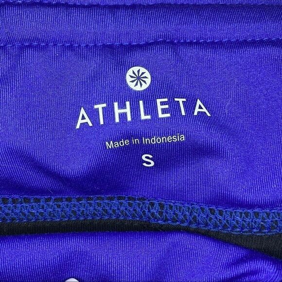 Athleta 2 in 1 Pulse Shortie - Picture 7 of 7